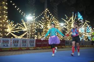 BIB: 
                            <button type="button" onclick="openModal(21559212)" class="btn btn-primary btn-sm float-right btn-popup" data-toggle="modal" data-target=".modal-high-quality">
                        <i class="fas fa-shopping-cart"></i> Add to Cart
                    </button>
                                            <button type="button" onclick="isThisMe(21559212, true)" class="btn btn-success btn-sm float-right btn-popup btn-isme hidden" data-toggle="tooltip" data-placement="bottom" title="นี่คือรูปของคุณใช่ไหม คลิกที่นี่เพื่อเอาเข้าอัลบั้ม">
                        <i class="fas fa-plus"></i> Add to album
                    </button>
                    <button type="button" onclick="isThisMe(21559212, false)" class="btn btn-warning btn-sm float-right btn-popup btn-isnotme hidden">
                        <i class="fas fa-ban"></i> Remove from album
                    </button>